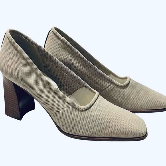 Stuart Weitzman Vintage 90’s Heels - Picture 1 of 6